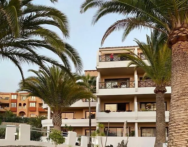 Golf Christina - Heated Pool Apartment San Miguel de Abona